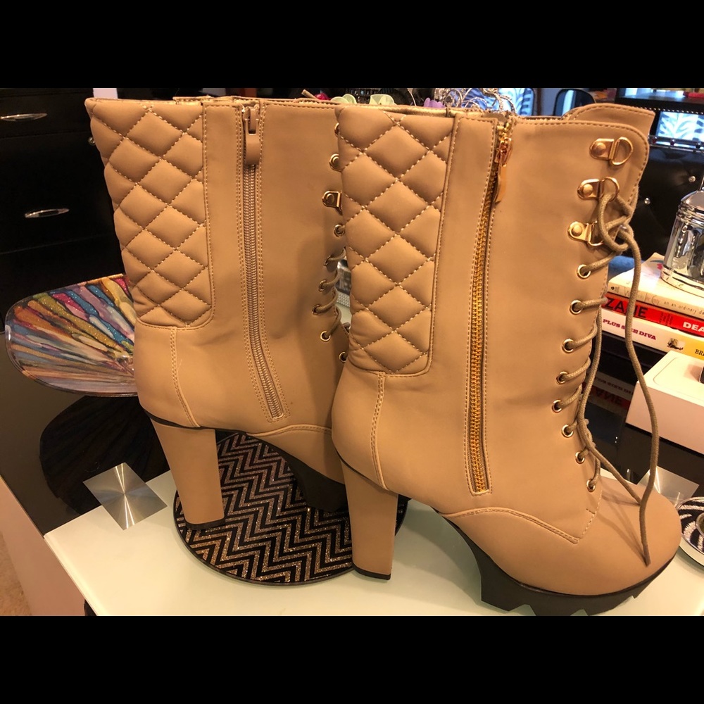 Tan colored size 10 block heels.